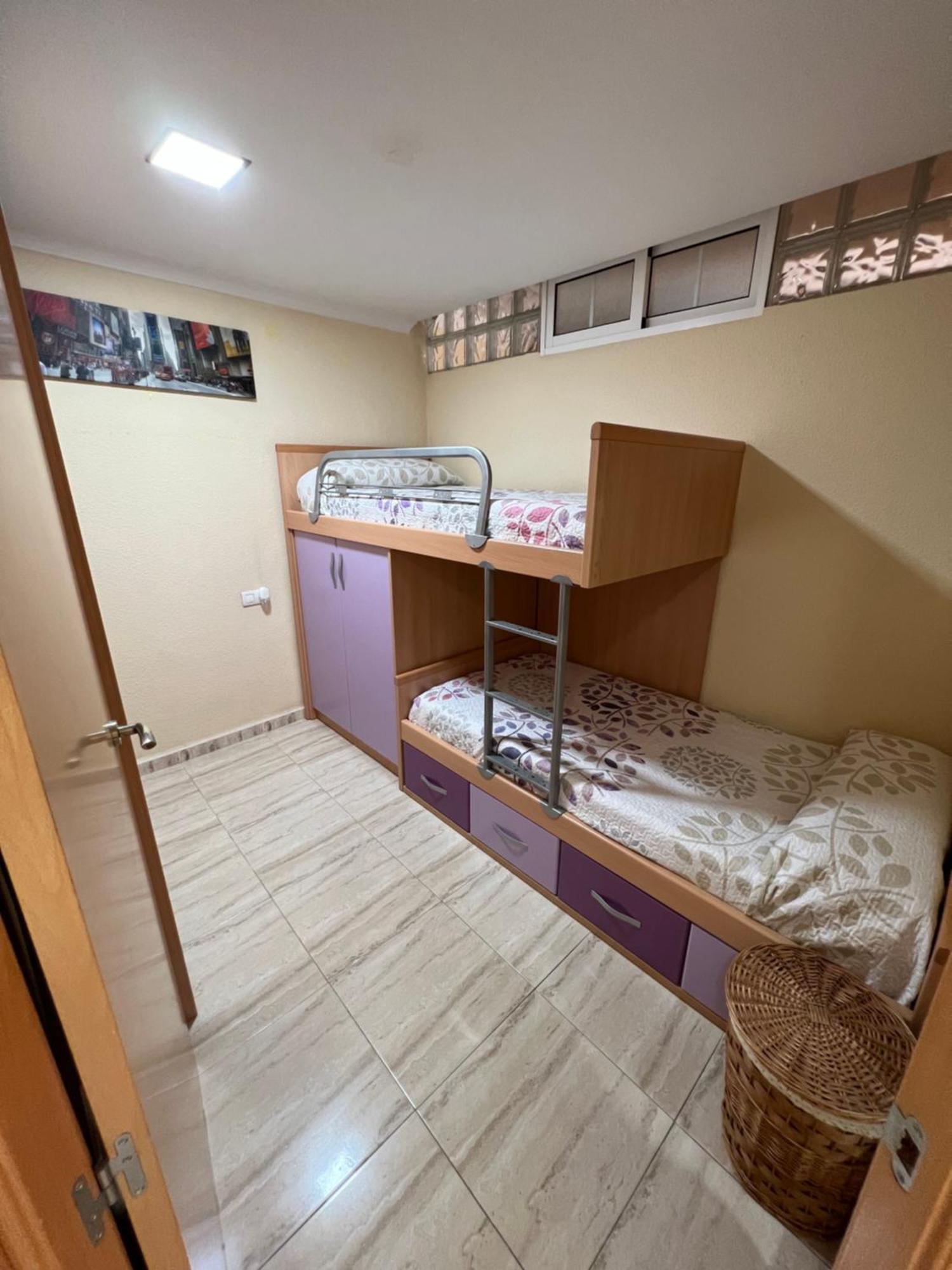 Apartamento Piramides 卡莱塔·德·贝莱斯 外观 照片